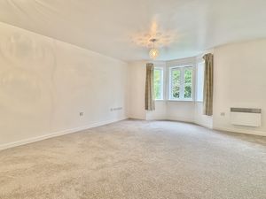 Lounge/Diner- click for photo gallery